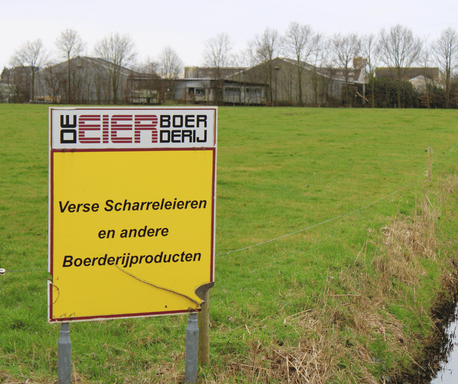 Uithangbord De Eierboerderij van de familie Van Zandwijk in Herwijnen