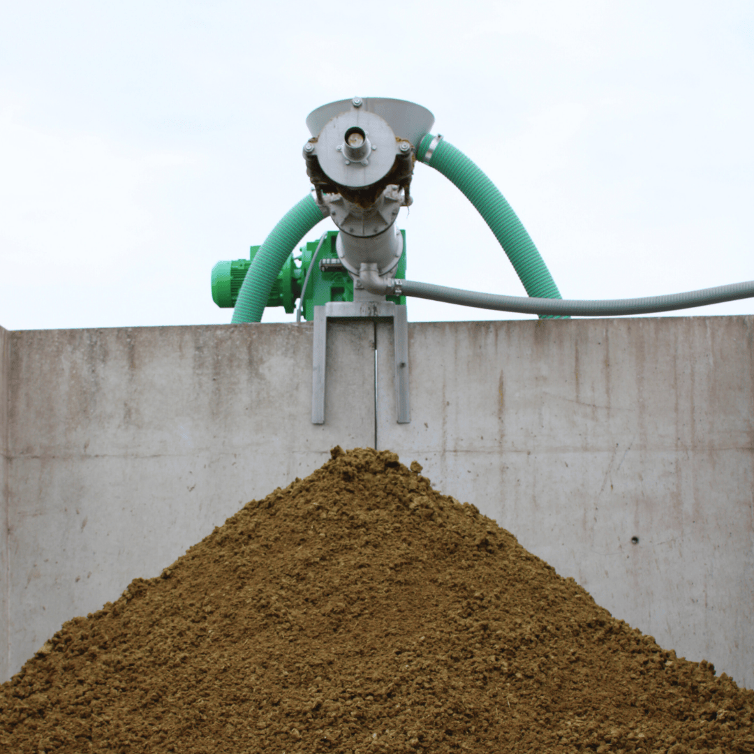 KD-S135M | Keydollar mestscheider | op keerwand met bult gescheiden mest