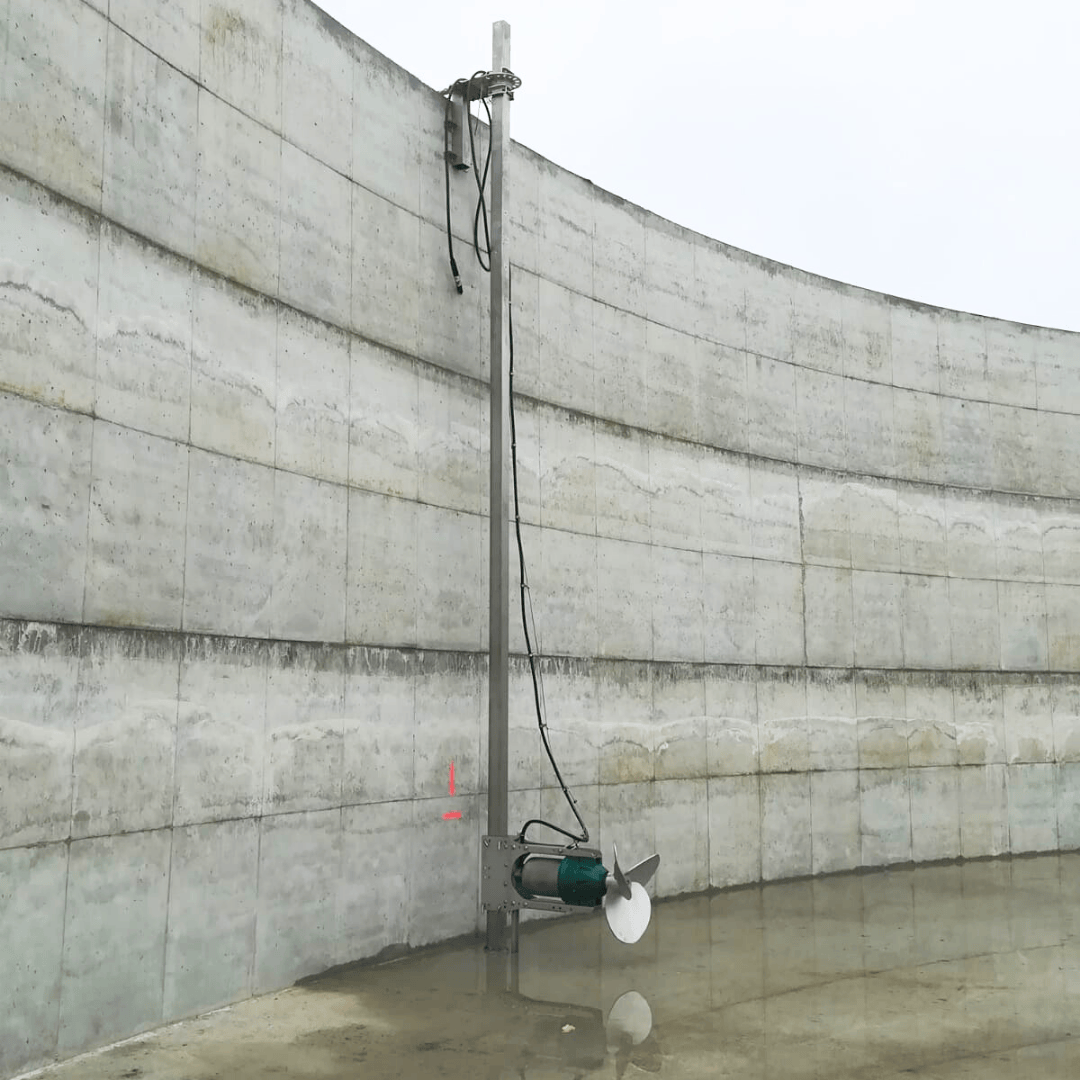 Stallkamp TMR3D | elektrische mestmixer met drie roervleugels | bevestiging aan stalen geleidingsconstructie