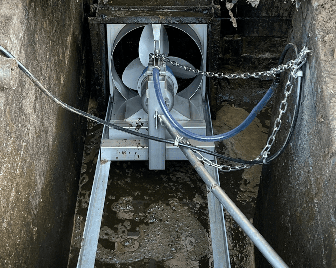 Stallkamp TMR3DZ | elektrische mestmixer mestkelder| mixkozijn 700x700 | op bestaande sledes voor tractormixer