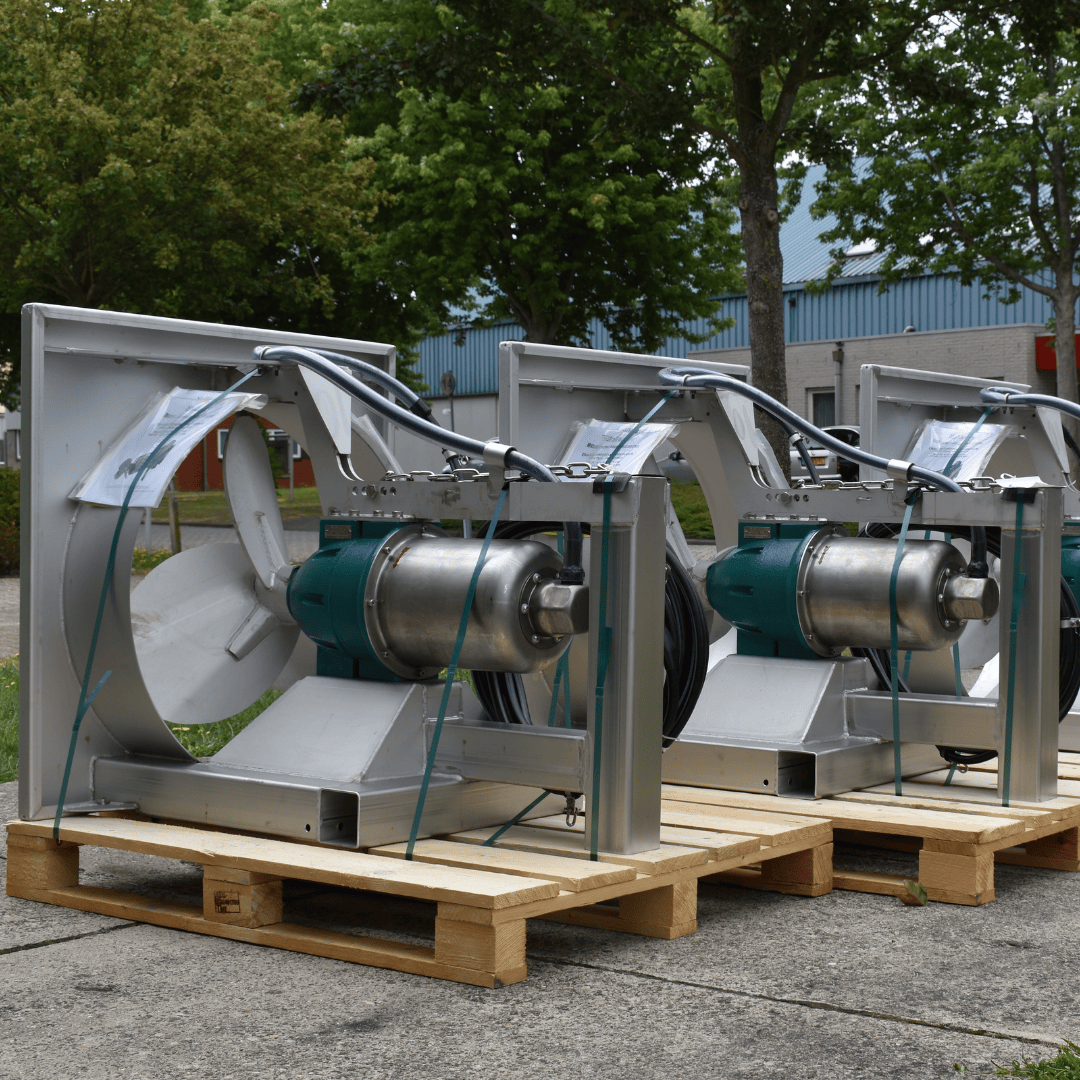 Mest mixen met een elektrische mestmixer