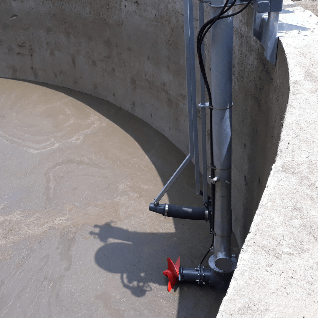 EYS MP (serie), combinatie van mixer en pomp met mondstuk in opslagsysteem